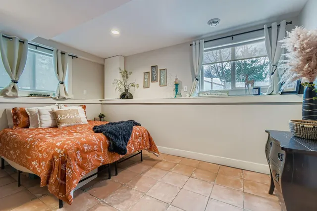 $675,000 | 888 Dakota Avenue, Orono, MN 55356