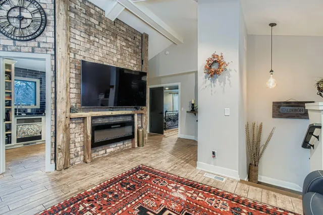 $675,000 | 888 Dakota Avenue, Orono, MN 55356