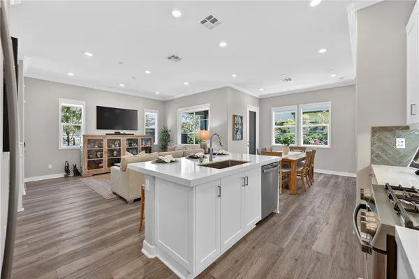 $1,195,000 | 752 Sunrise Road, Rancho Mission Viejo, CA 92694