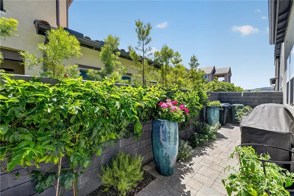 $1,195,000 | 752 Sunrise Road, Rancho Mission Viejo, CA 92694