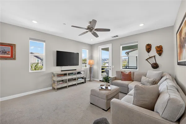 $1,195,000 | 752 Sunrise Road, Rancho Mission Viejo, CA 92694