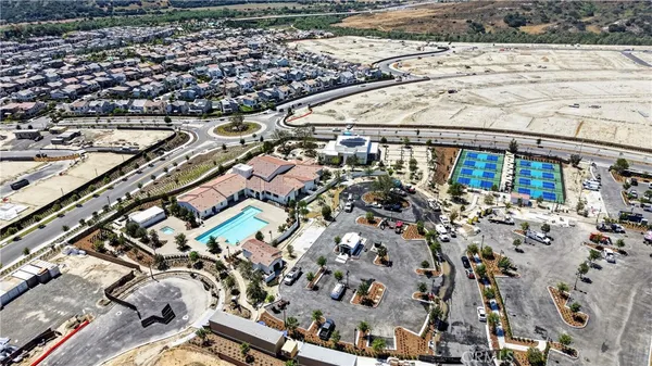 $1,195,000 | 752 Sunrise Road, Rancho Mission Viejo, CA 92694