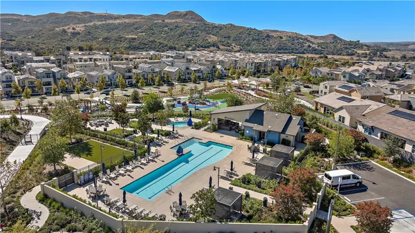 $1,195,000 | 752 Sunrise Road, Rancho Mission Viejo, CA 92694