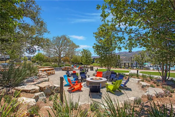 $1,195,000 | 752 Sunrise Road, Rancho Mission Viejo, CA 92694