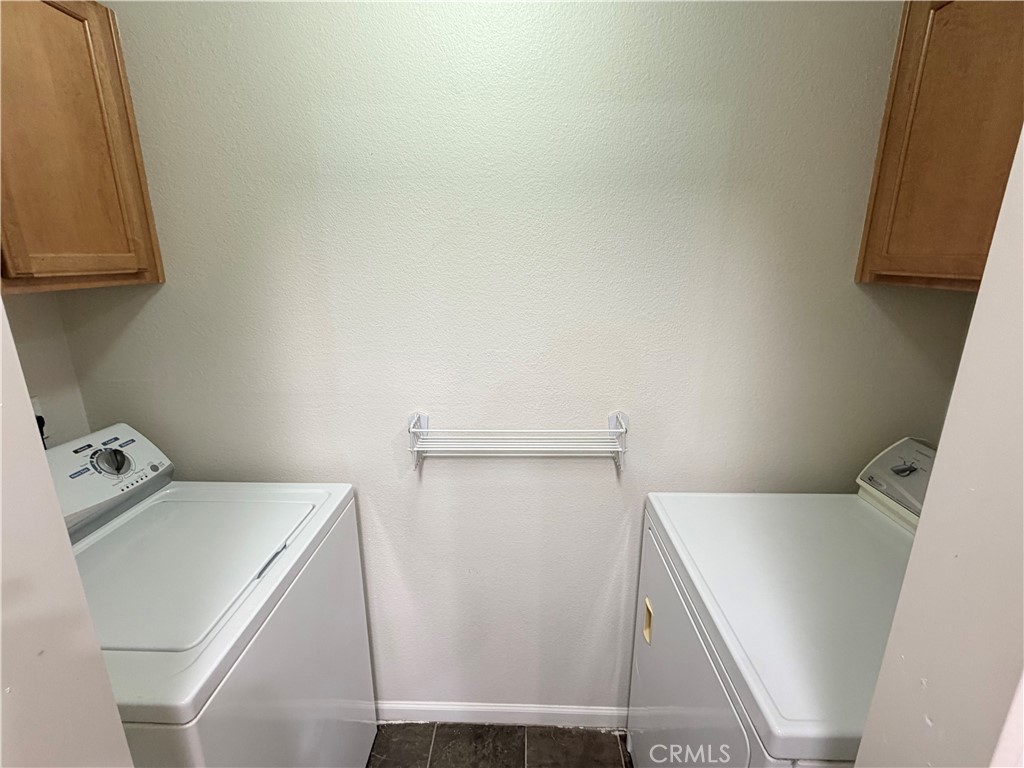 375 Central Avenue, Unit 14 Riverside, CA 92507 - Photo 8 of 32 a utility room with dryer and washer