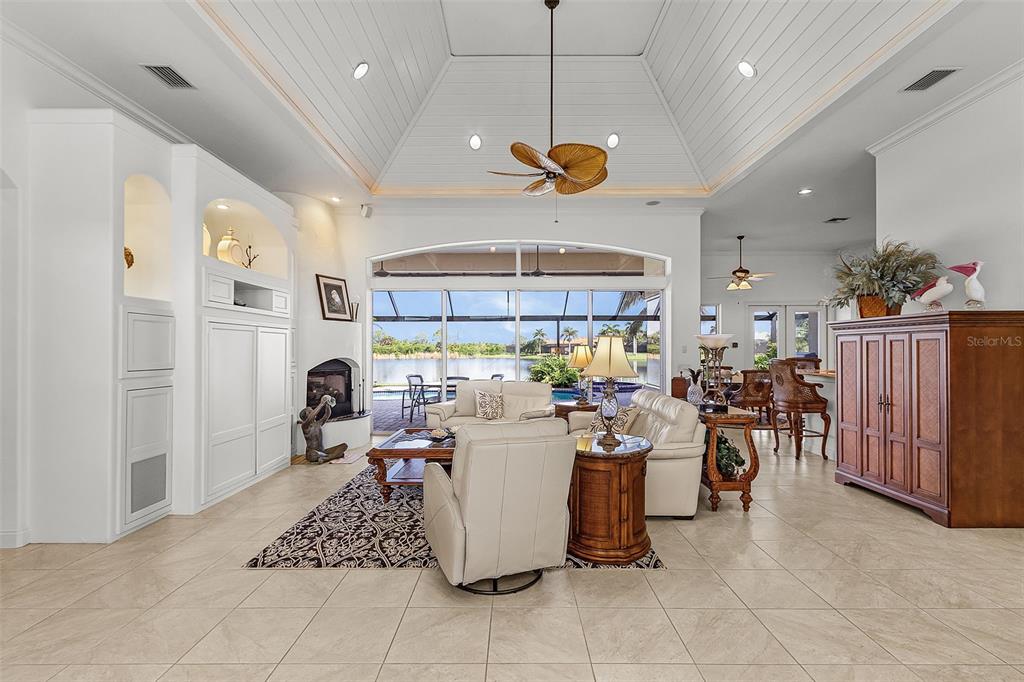 1080 Matecumbe Key Road Punta Gorda, FL 33955 - Photo 5 of 52 Gallery Image 5