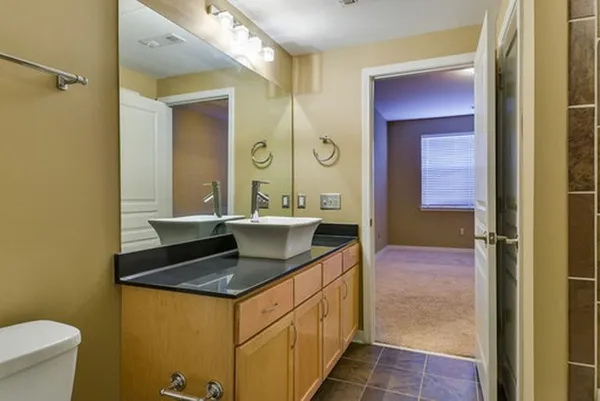 $2,600 | 3000 Vanderbilt Place, Unit 404, Nashville, TN 37212