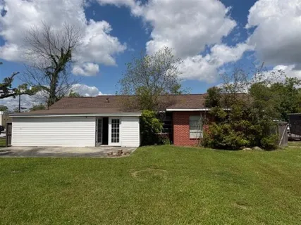 $67,000 | 308 East Claude Street, Lake Charles, LA 70605