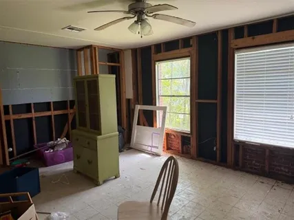 $67,000 | 308 East Claude Street, Lake Charles, LA 70605