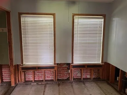 $67,000 | 308 East Claude Street, Lake Charles, LA 70605