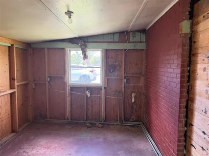 $67,000 | 308 East Claude Street, Lake Charles, LA 70605