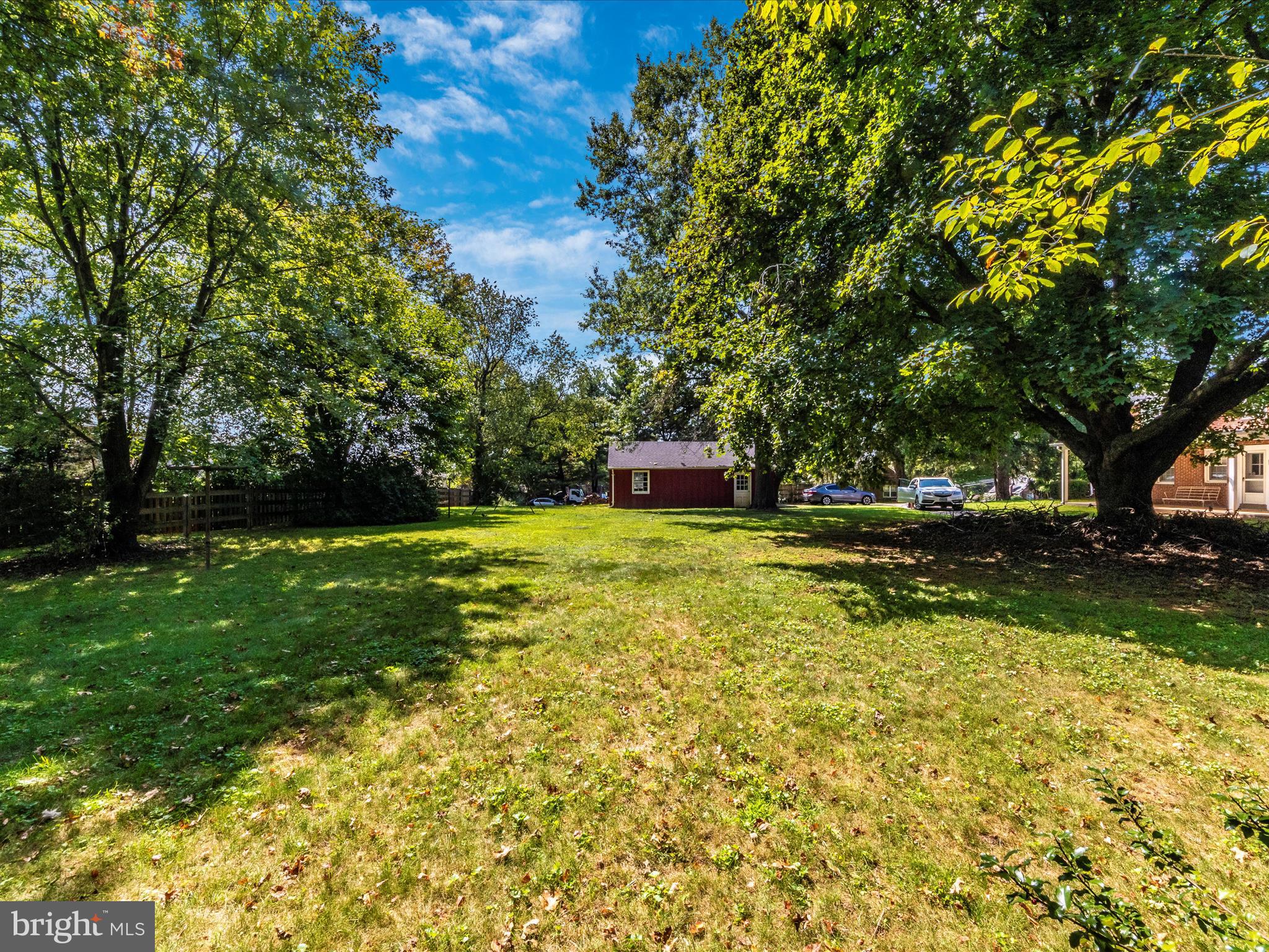 25641 Ridge Road Damascus, MD 20872 - Photo 41 of 51 Exterior Back