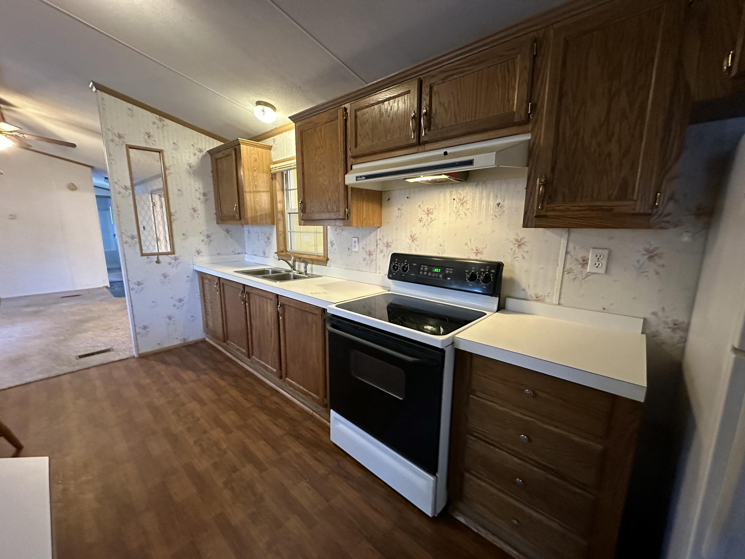 2196 Sanford Road, Unit 41 Wells, ME 04090 - Photo 15 of 39 IMG_0171