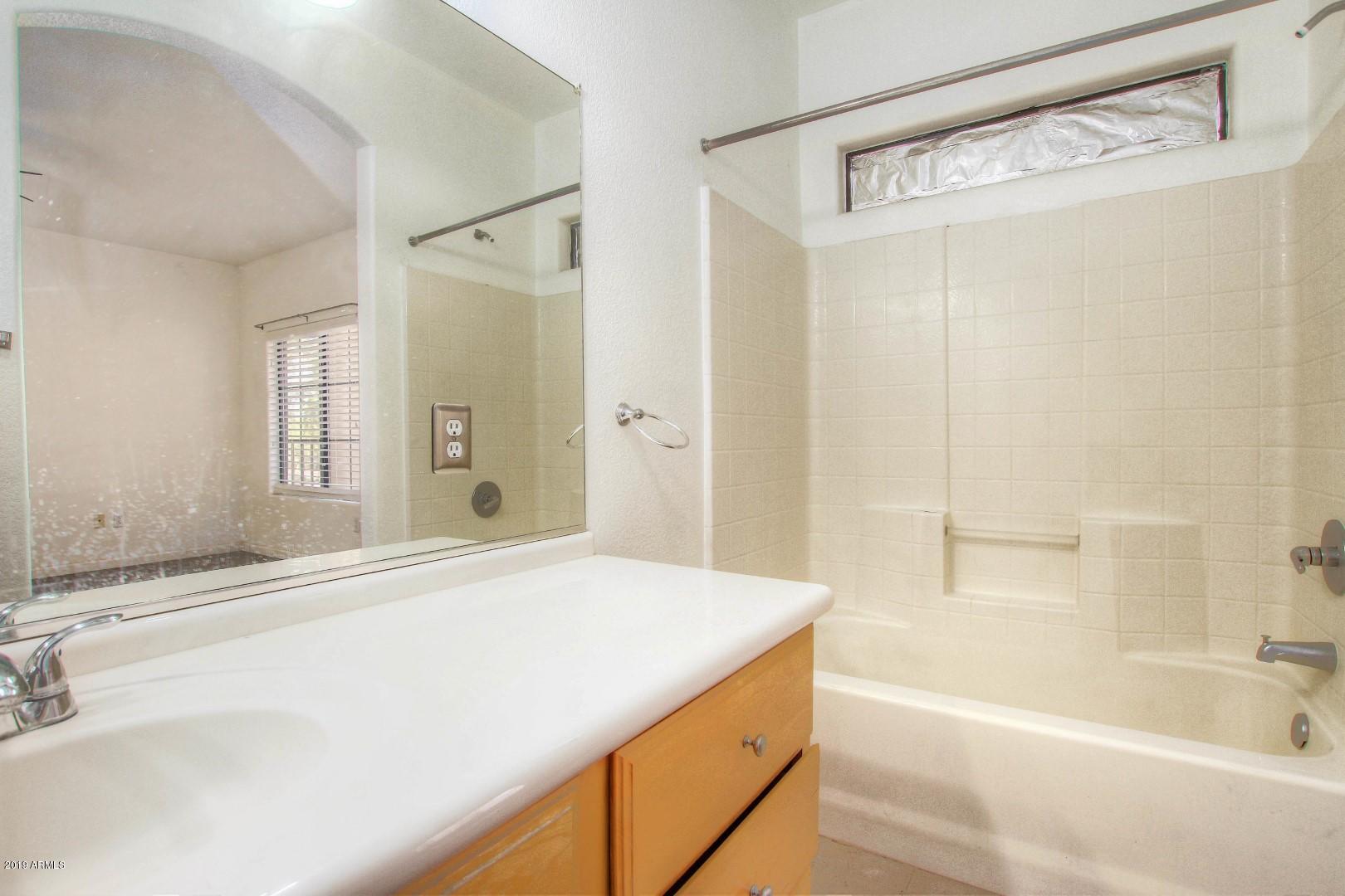 3150 East Beardsley Road, Unit 1107 Phoenix, AZ 85050 - Photo 35 of 43 1107 at 3150 E Beardsley (36)