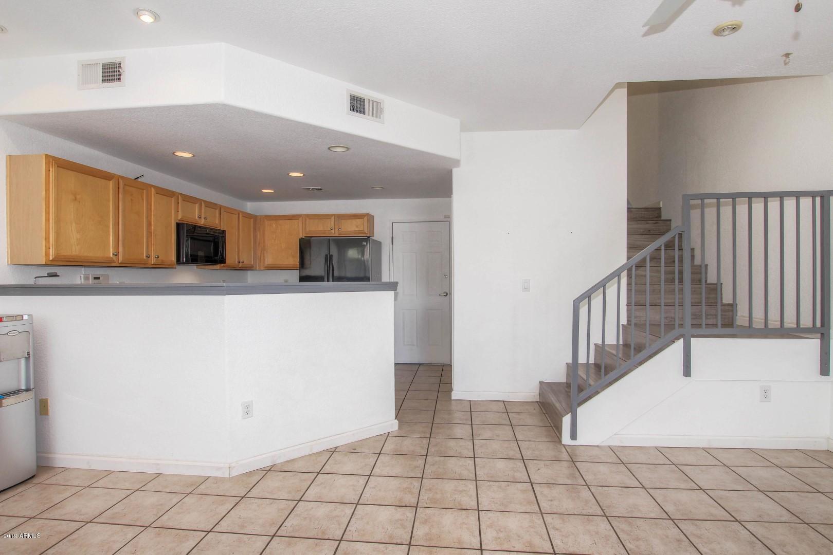 3150 East Beardsley Road, Unit 1107 Phoenix, AZ 85050 - Photo 4 of 43 1107 at 3150 E Beardsley (10)