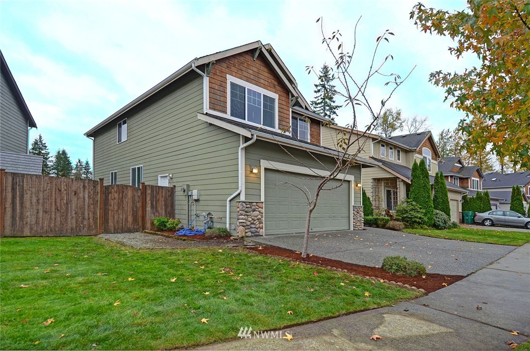 4618 152nd Place Southeast Bothell, WA 98012 - Photo 3 of 15 Gallery Image 3