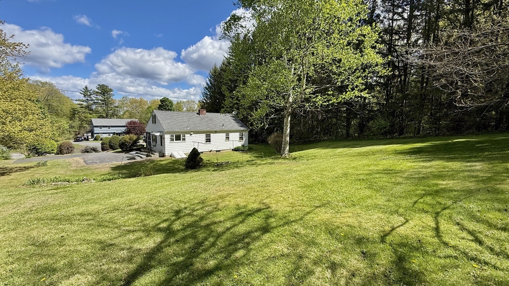 81 Clinton Road Sterling, MA 01564 - Photo 15 of 17