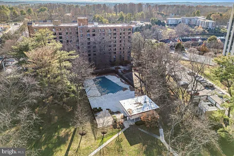 $265,000 | 10320 Westlake Drive, Unit E409, Bethesda, MD 20817