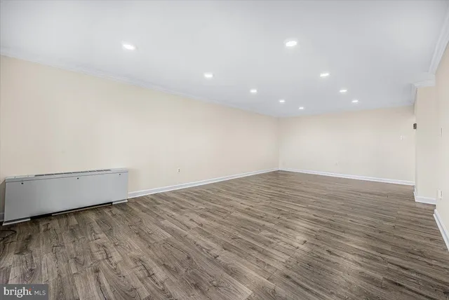 $265,000 | 10320 Westlake Drive, Unit E409, Bethesda, MD 20817