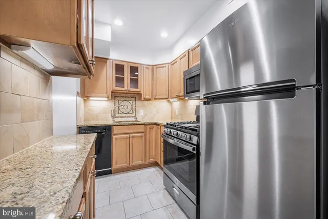 $265,000 | 10320 Westlake Drive, Unit E409, Bethesda, MD 20817