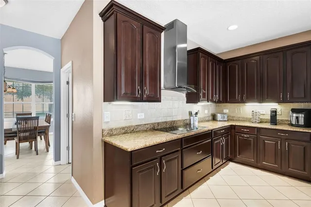 $875,000 | 15301 Hayworth Drive, Winter Garden, FL 34787