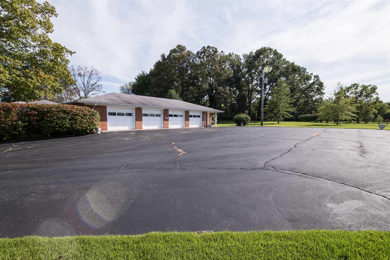 1533 Logan Middleton Road Auburn, KY 42206 - Photo 21 of 28 Gallery Image 21
