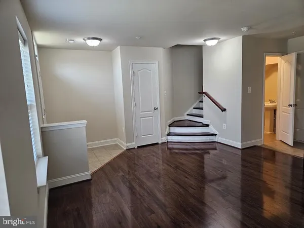 $3,200 | 11875 Snowden Farm Parkway, Clarksburg, MD 20871