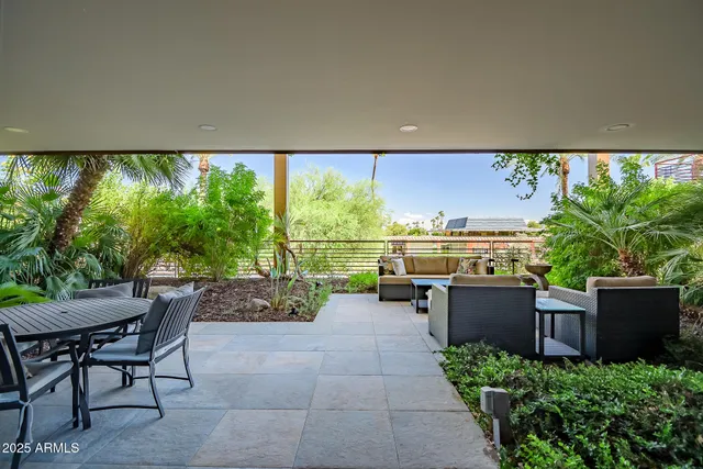 $795,000 | 7167 East Rancho Vista Drive, Unit 2007, Scottsdale, AZ 85251