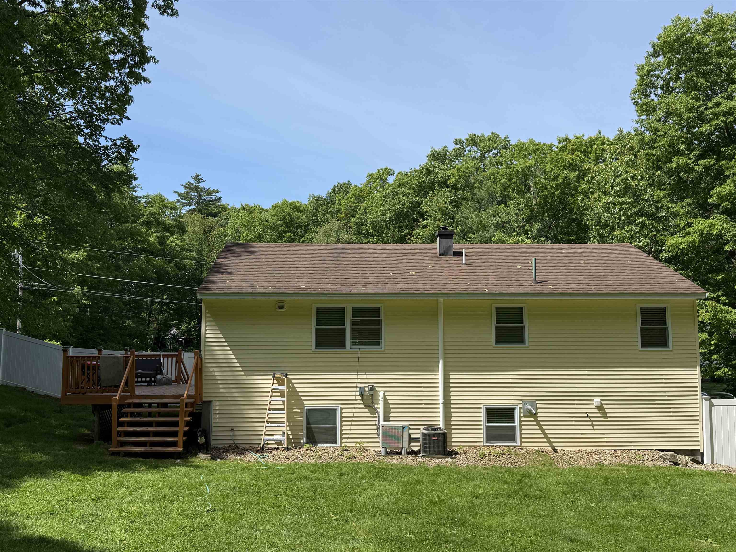 9 Doris Street Derry, NH 03038 - Photo 18 of 23