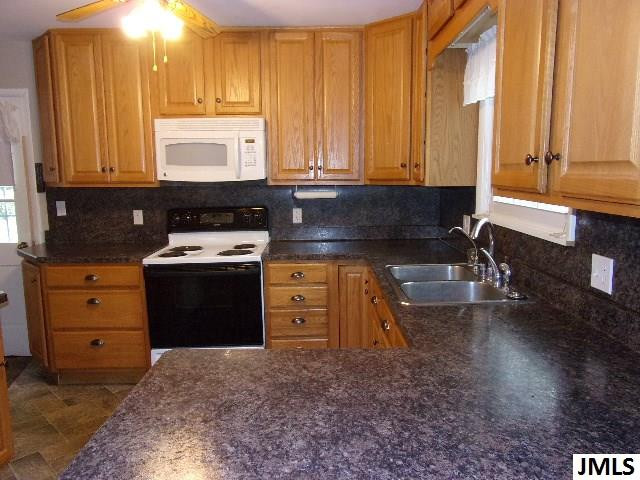 1513 Jericho Road Jackson, MI 49203 - Photo 3 of 19 Photo 3