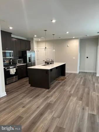 $415,000 | 10391 Resort Road, Unit V, Ellicott City, MD 21042