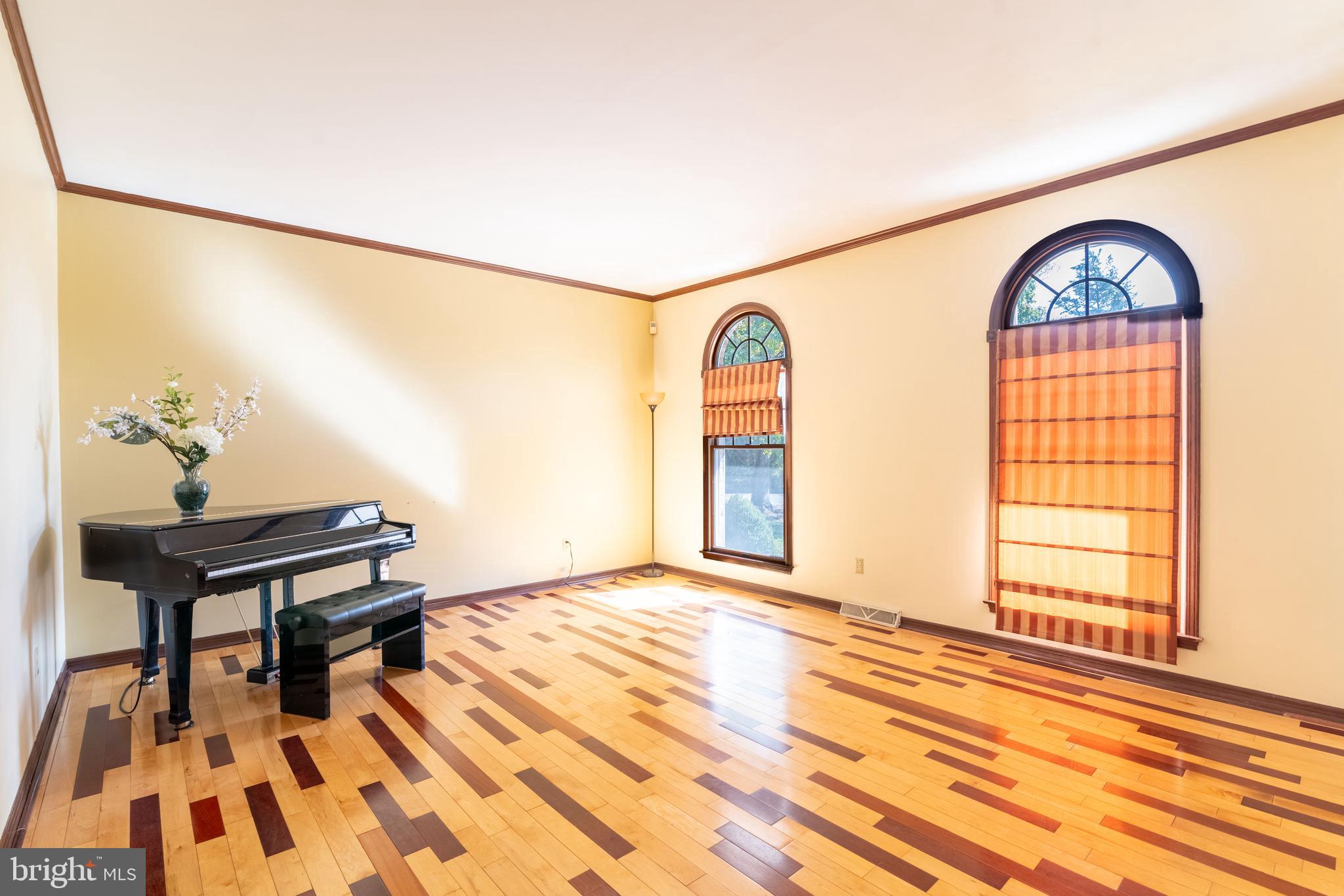 Gallery Image 6