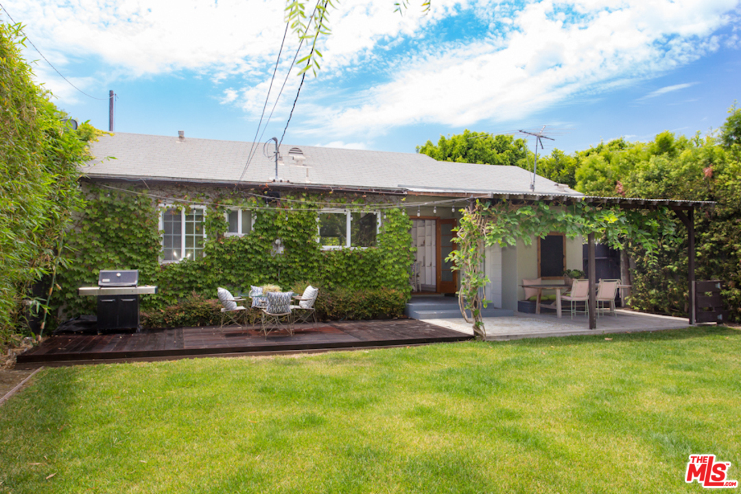 4036 Alla Road Los Angeles, CA 90066 - Photo 1 of 20 Gallery Image 1