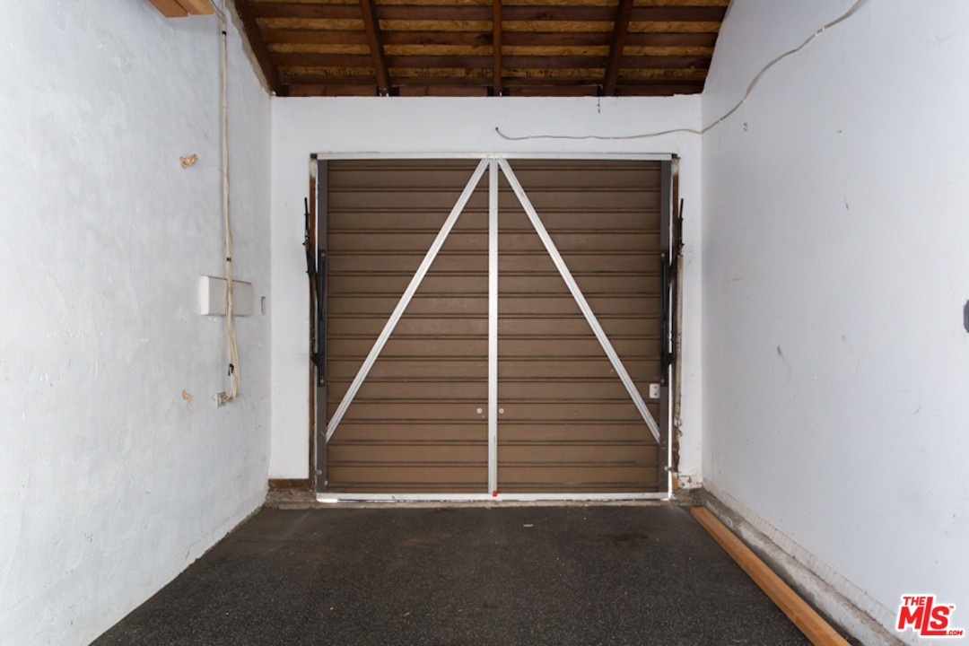 4036 Alla Road Los Angeles, CA 90066 - Photo 12 of 20 Gallery Image 12