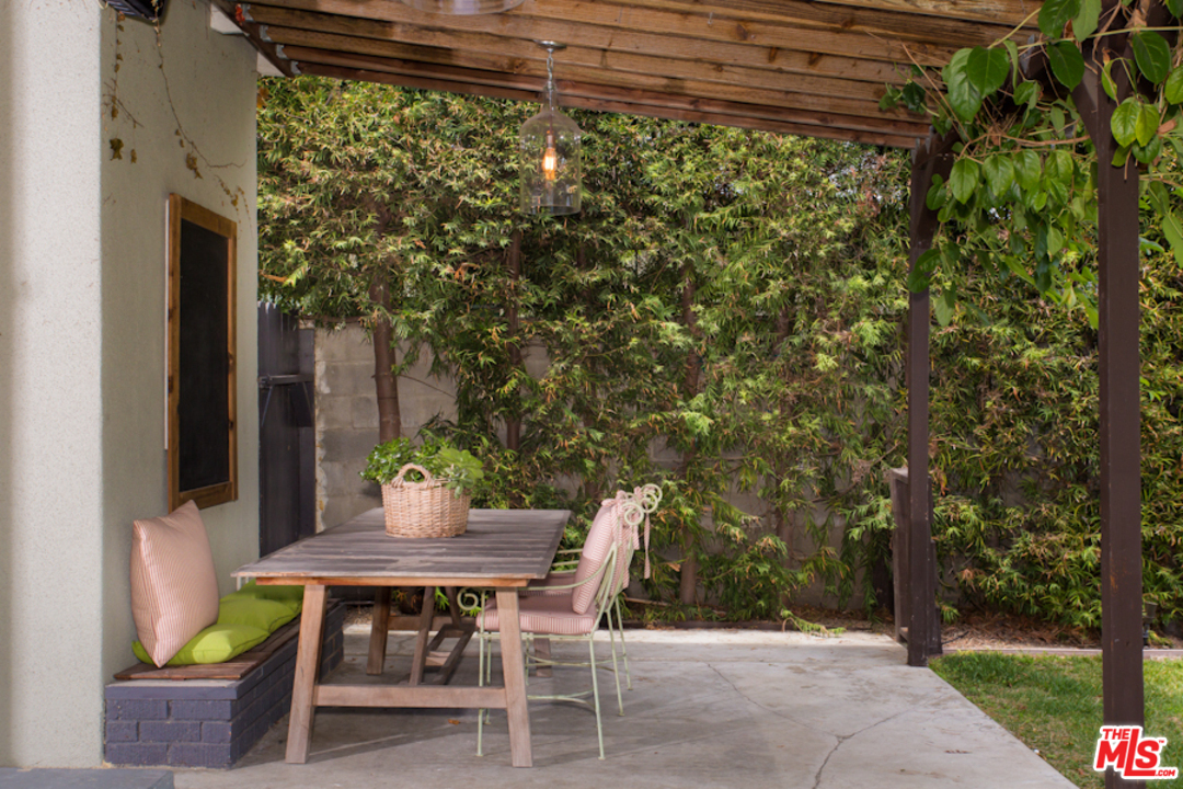 4036 Alla Road Los Angeles, CA 90066 - Photo 5 of 20 Gallery Image 5