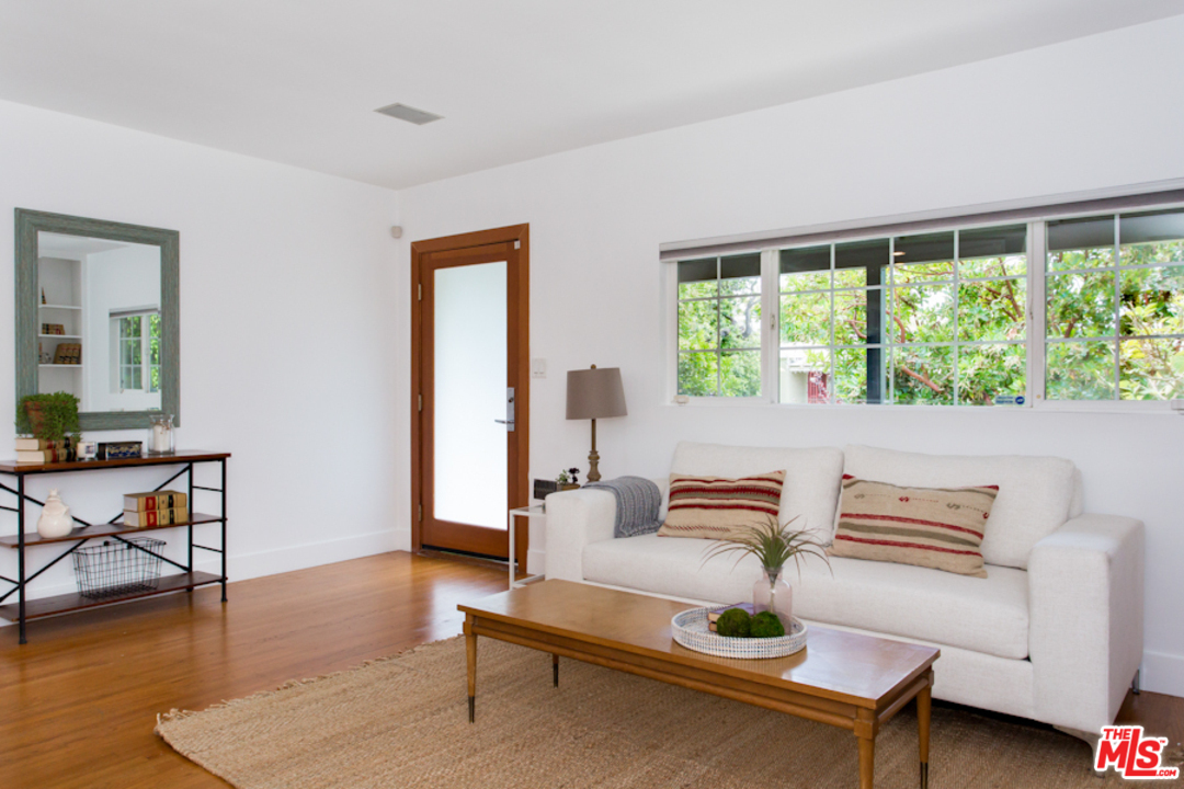 4036 Alla Road Los Angeles, CA 90066 - Photo 8 of 20 Gallery Image 8