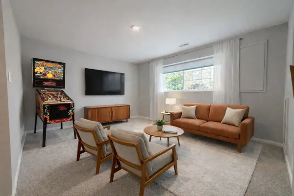 $384,900 | 223-231 Lakeshore Drive, Oswego, IL 60543