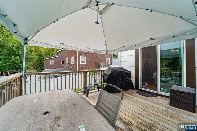 $500,000 | 1485 Gaylord Terrace, Teaneck, NJ 07666