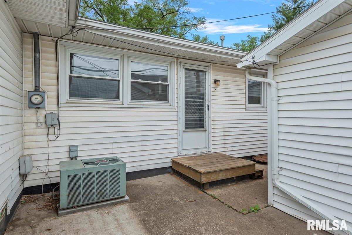 8 Melody Lane Springfield, IL 62702 - Photo 24 of 24