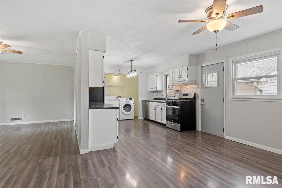 8 Melody Lane Springfield, IL 62702 - Photo 7 of 24