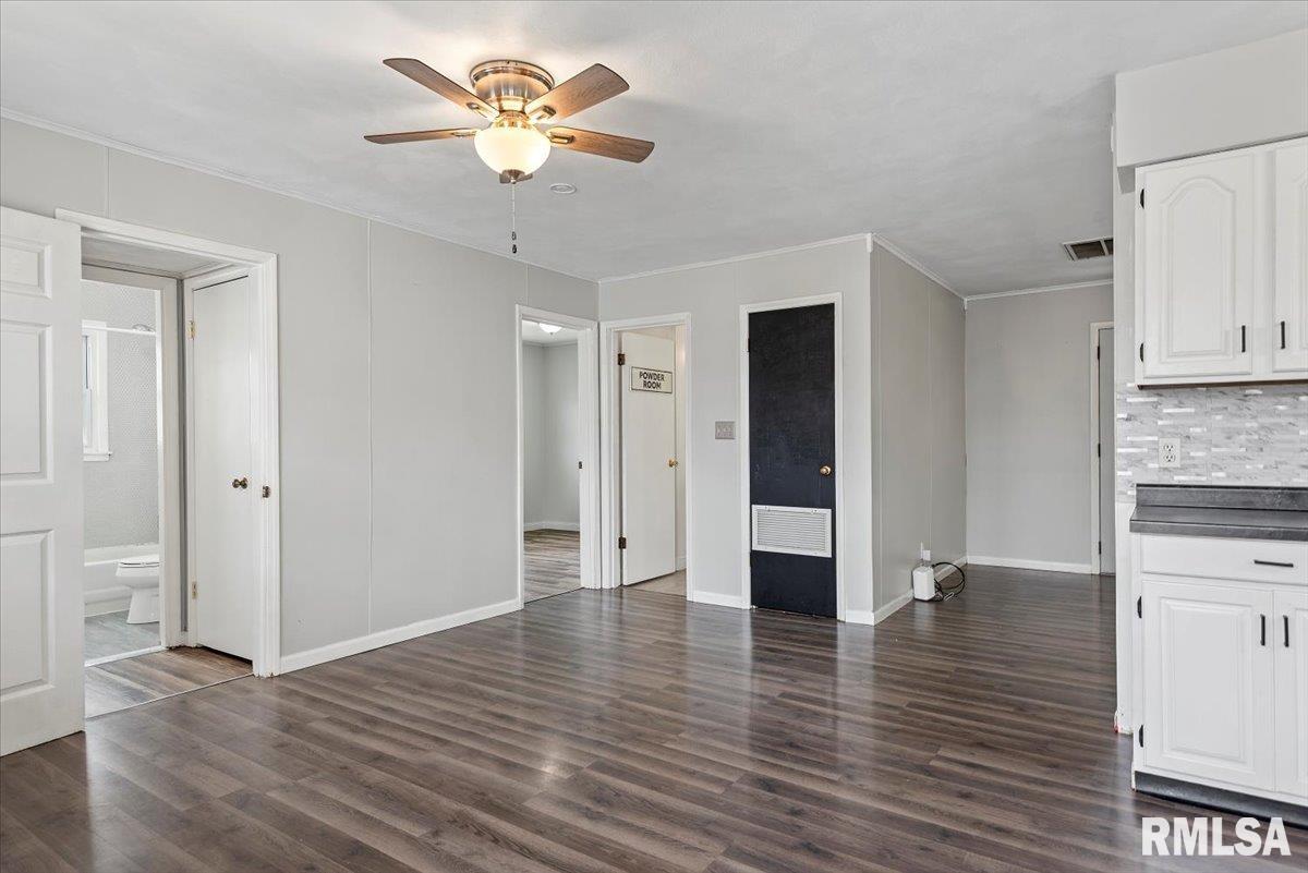 8 Melody Lane Springfield, IL 62702 - Photo 9 of 24