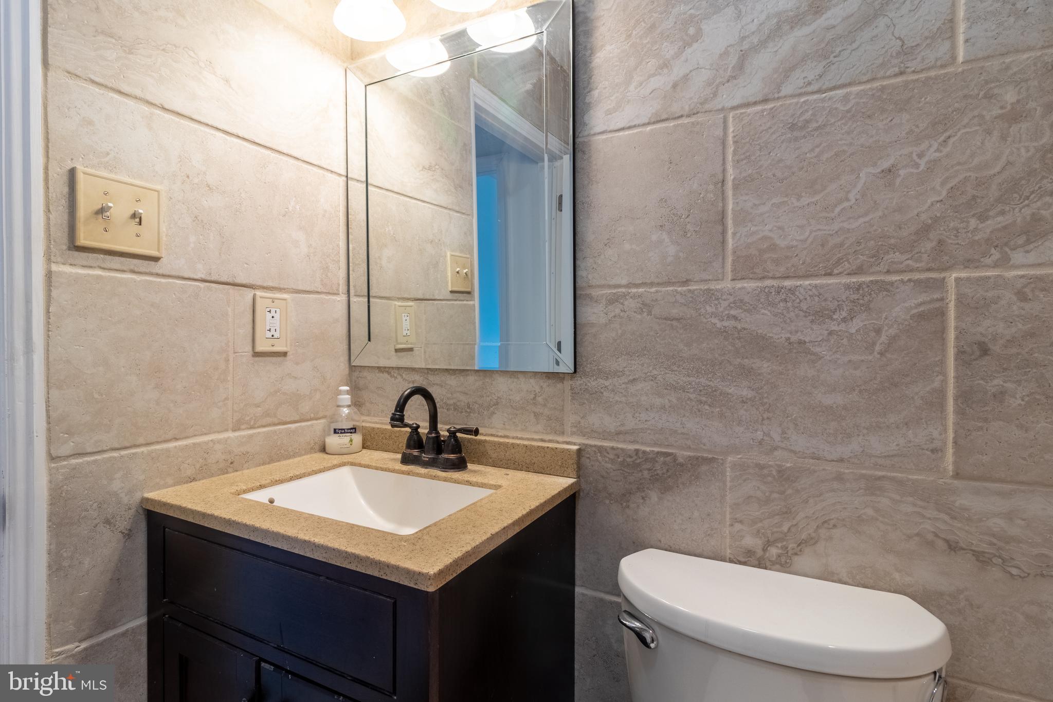 29 Plumtree Road Levittown, PA 19056 - Photo 19 of 33 EZ Cleaning
