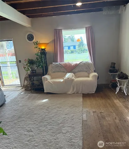 $235,000 | 1102 Water Street, Raymond, WA 98577