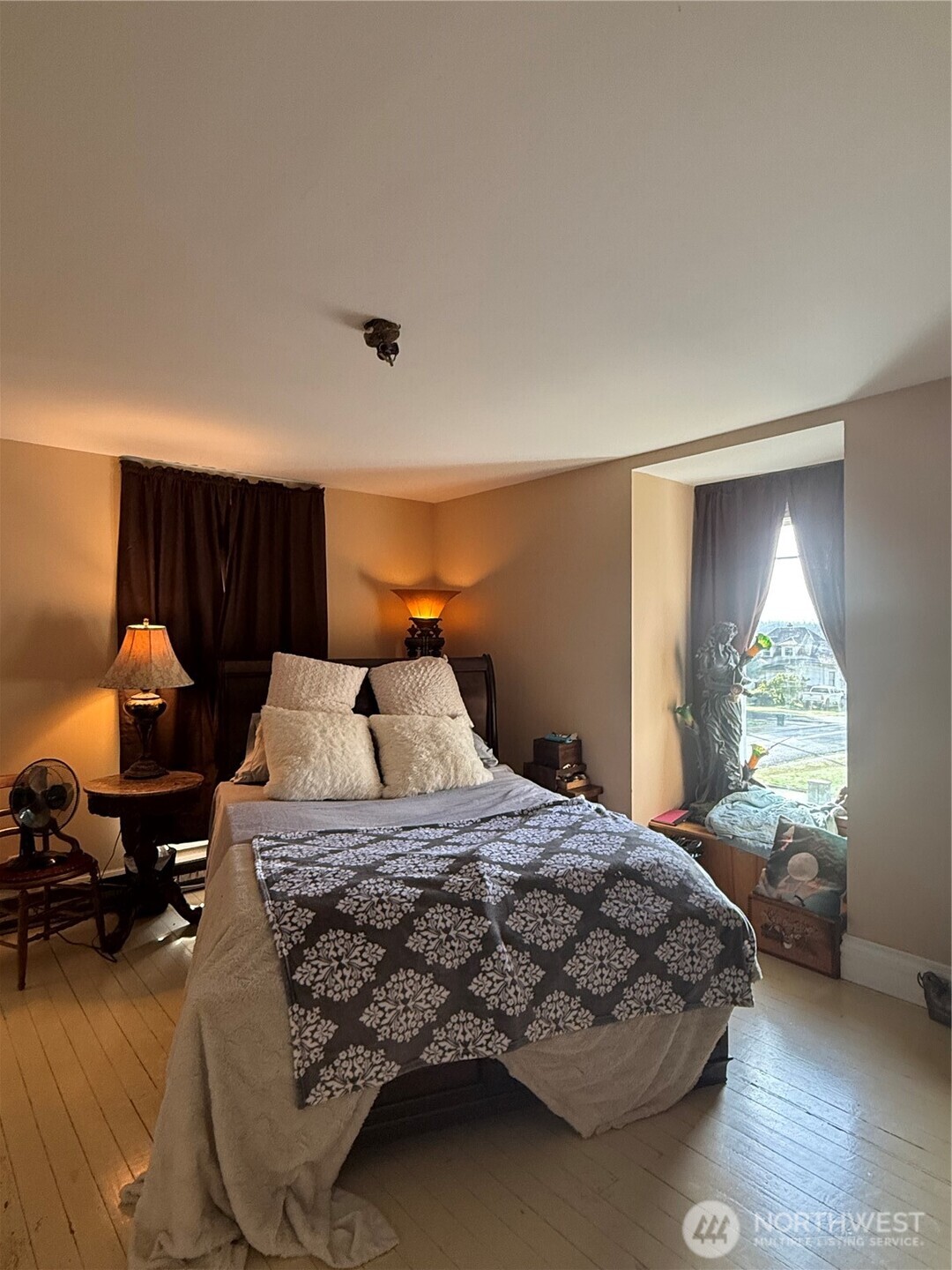 1102 Water Street Raymond, WA 98577 - Photo 6 of 17