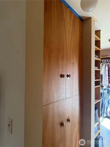 $235,000 | 1102 Water Street, Raymond, WA 98577