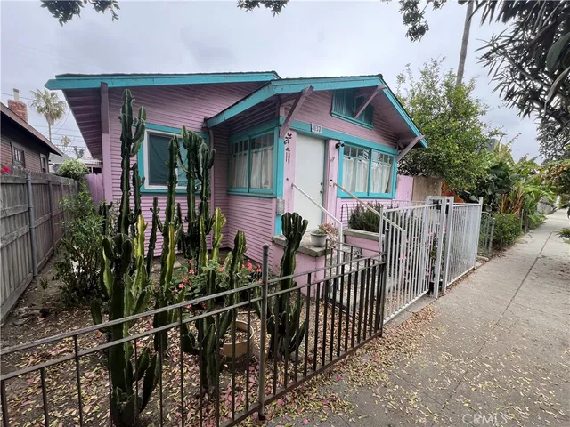 $1,200,000 | 1137 Cabrillo Avenue, Venice, CA 90291
