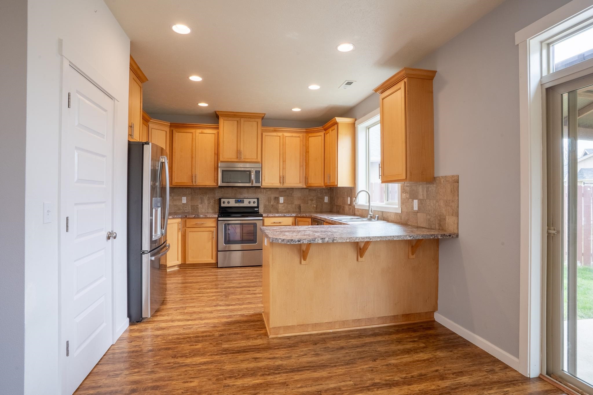 9005 West Silver Street Cheney, WA 99004 - Photo 13 of 39