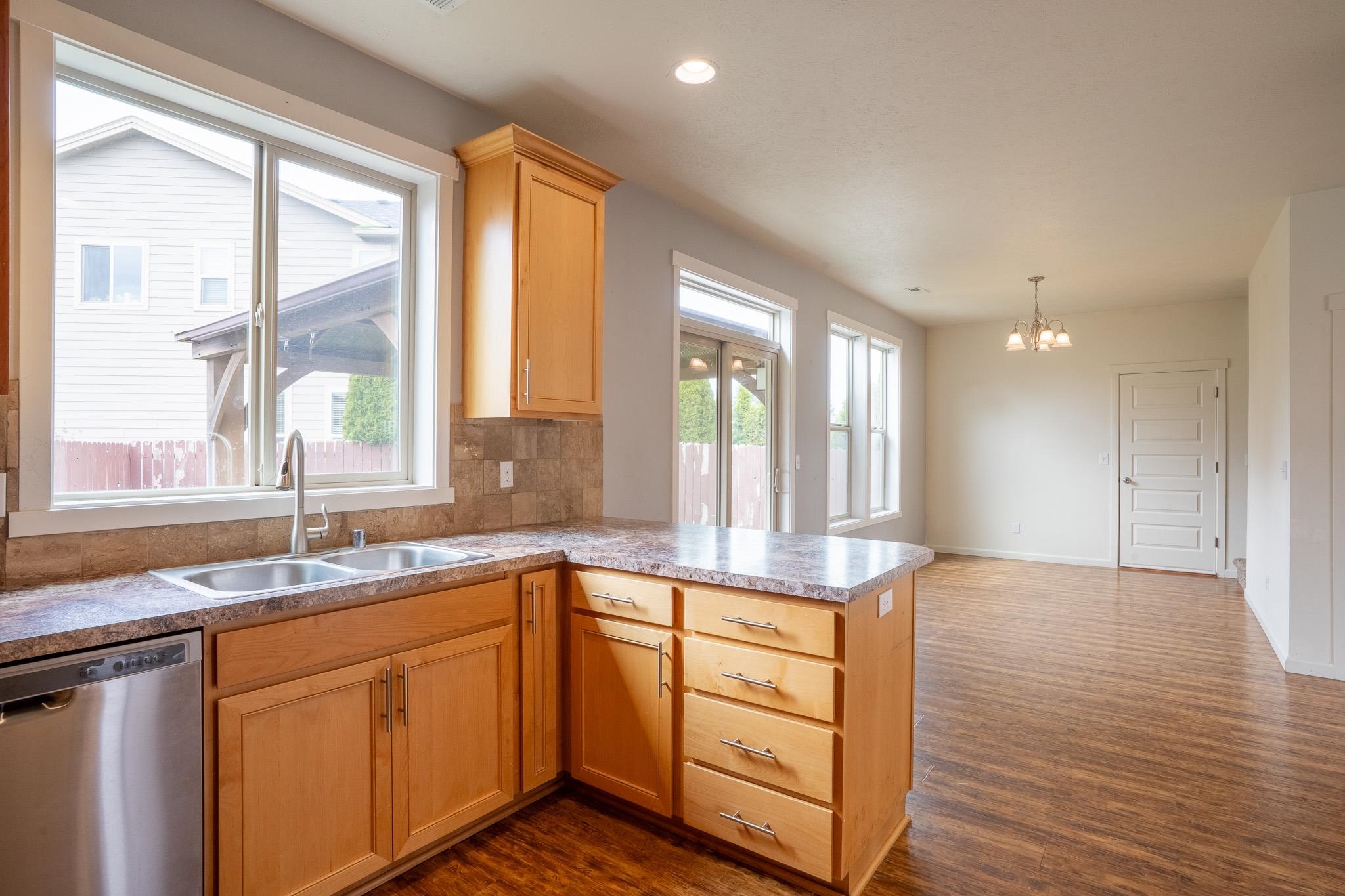9005 West Silver Street Cheney, WA 99004 - Photo 16 of 39