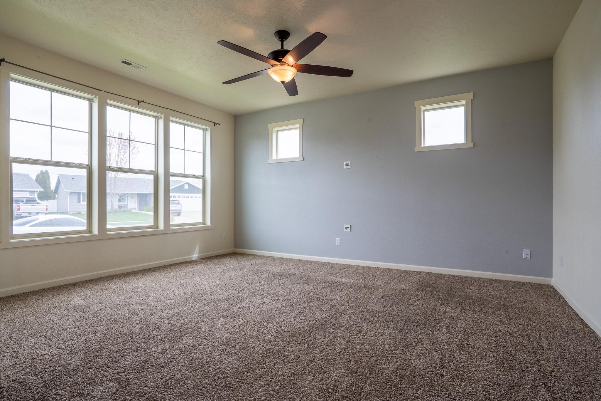 9005 West Silver Street Cheney, WA 99004 - Photo 6 of 39