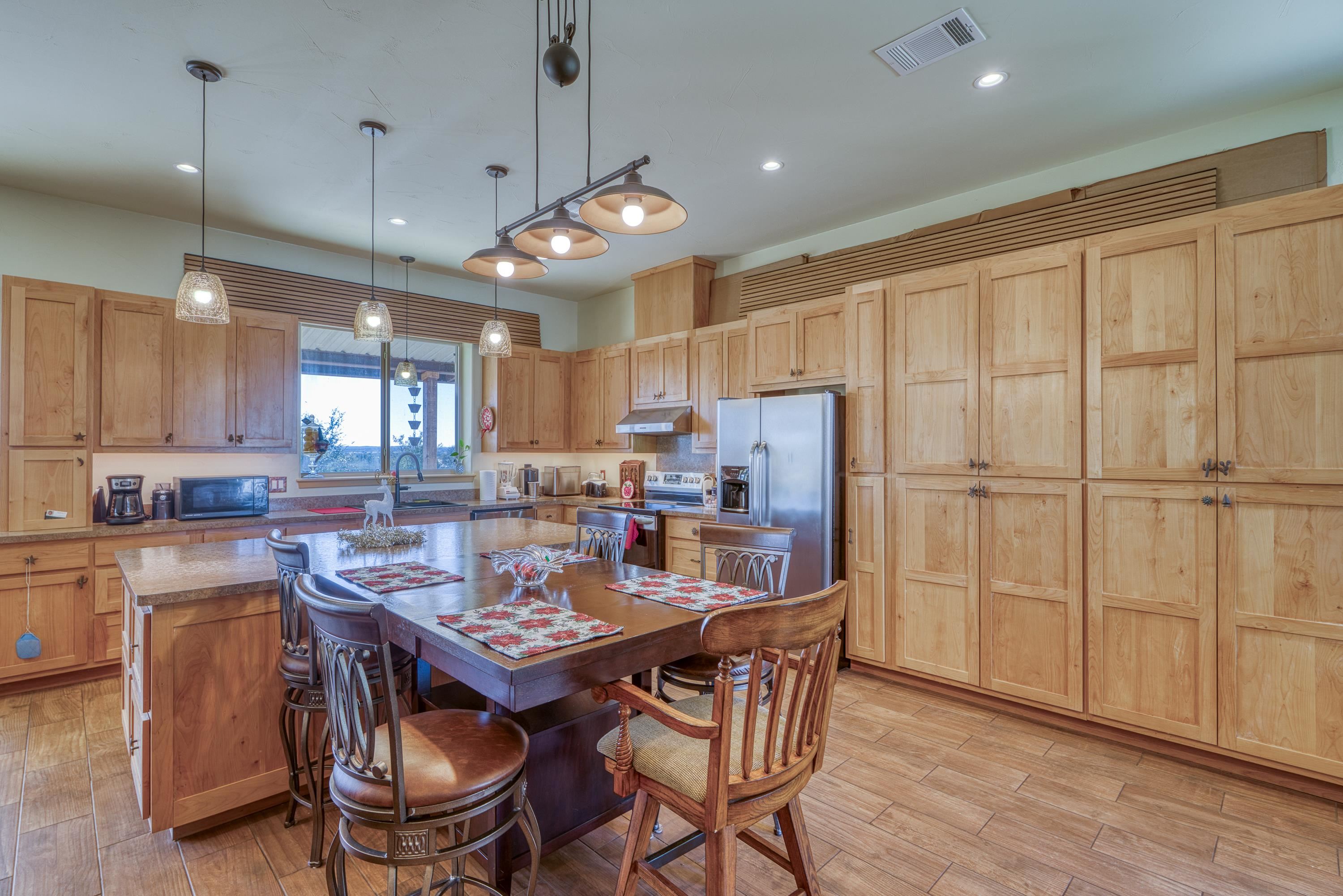212 Rio Llano Drive East Llano, TX 78643 - Photo 13 of 30